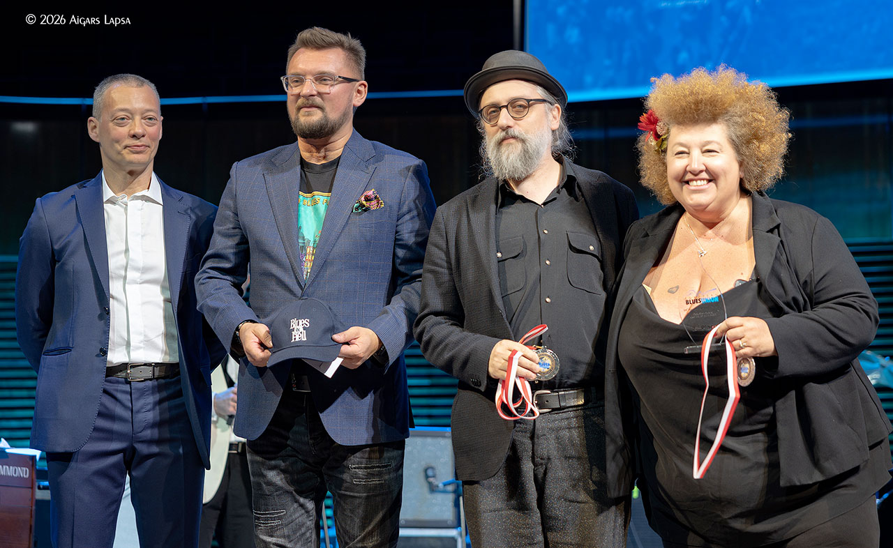 Davide Grandi (president EBU), Marcin Krupa (mayor of Katowice), SIMONE SCIFONI and GLORIA TURRINI - Italy 